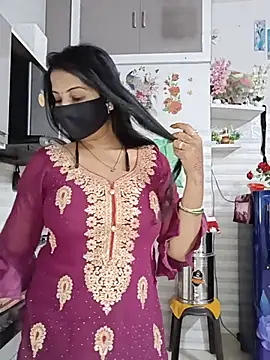 Kaur_Simran_01n Webbikameraesitys