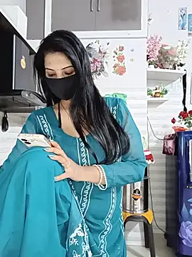 Show modela Kaur_Simran_01 na web-kameri