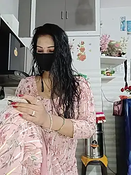 Kaur_Simran_01 Show in webcam