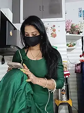 Kaur_Simran_01n Webbikameraesitys