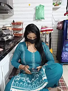 Kaur_Simran_01n Webbikameraesitys