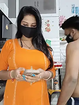 Pertunjukan Kamera Web Kaur_Simran_01