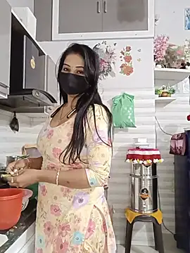 Kaur_Simran_01: διαδικτυακό σόου στην κάμερα