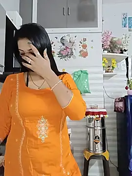 Kaur_Simran_01 Show Webcam
