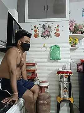 הופעת וובקאם של Kaur_Simran_01