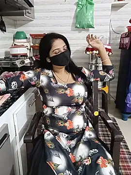 Kaur_Simran_01 Webcam show