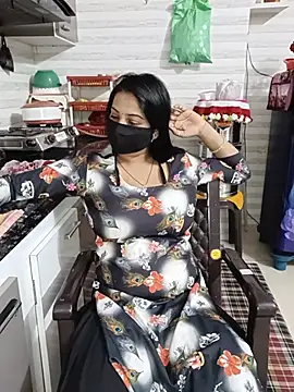 Kaur_Simran_01 웹캠 쇼