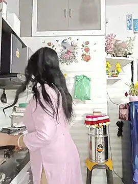 Kaur_Simran_01 Pertunjukan Webcam