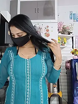 Kaur_Simran_01n Webbikameraesitys