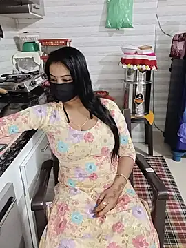Kaur_Simran_01n Webbikameraesitys