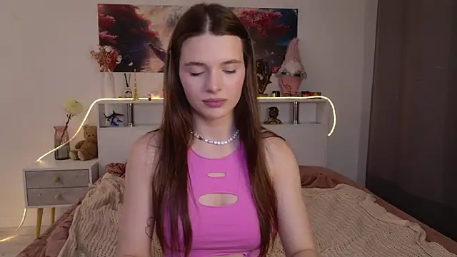 Chat +18 de Nellie_Medina ao vivo