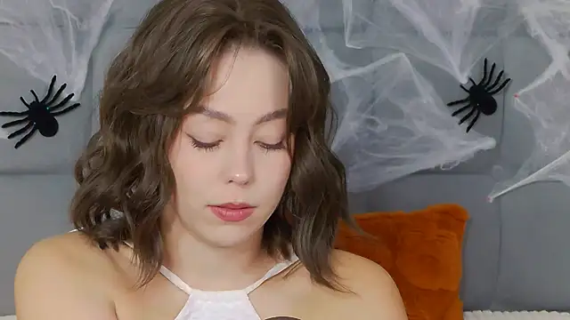 TheEmma live XXX chat