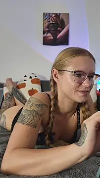 schwiegermamas_alptraum Webcamshow