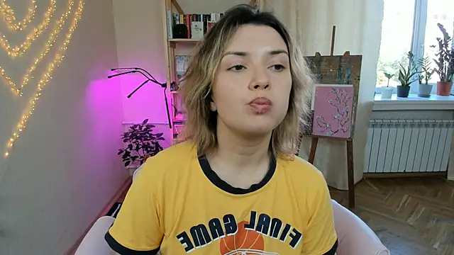 BrightDani Adlı Modelin Canlı XXX Sohbeti