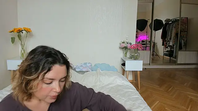 BrightDanin Live XXX chat