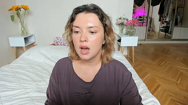 BrightDani's Webcam Show