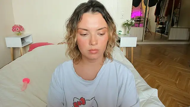 BrightDani's Live XXX Chat