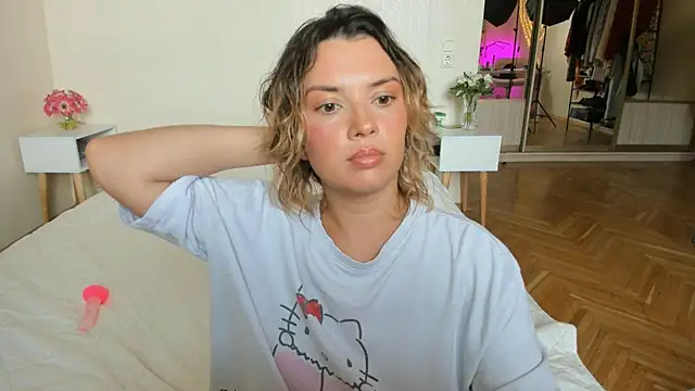 BrightDani's Live XXX Chat