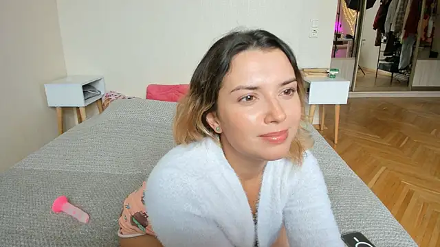 BrightDani live XXX chat