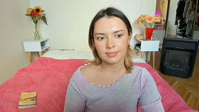 BrightDani: онлайн-секс-чат