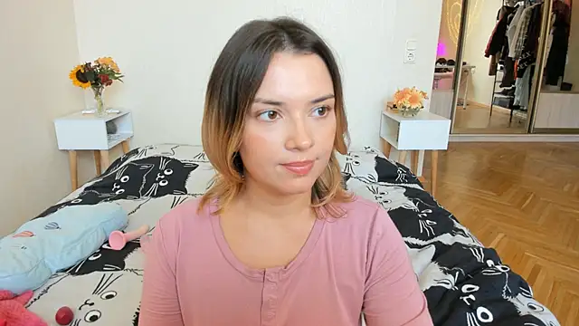 BrightDani Chat XXX in diretta