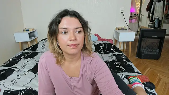 BrightDani Pertunjukan Webcam