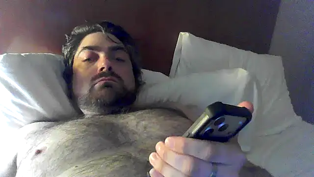 bearymikeyy webkamerás műsora