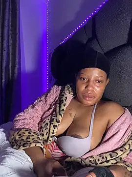 RainBougie Live XXX Chat