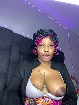 RainBougie's Live XXX Chat