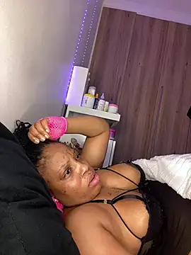 RainBougien Live XXX chat