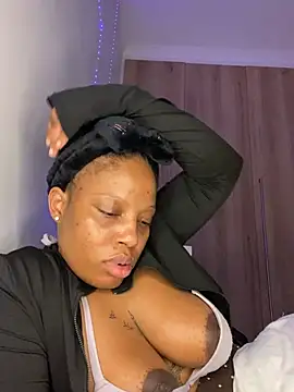 RainBougien Live XXX chat