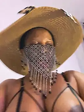 RainBougie's Live XXX Chat