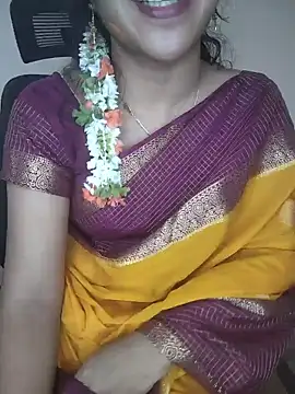 Cute-Smiely-Queen-Telugu Adlı Modelin Web Kamerası Şovu
