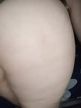 Pokazy przed kamerką – Quenn_ass_sexi