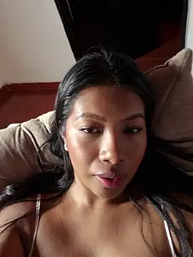 PaulaOrtiz_1's Live XXX Chat