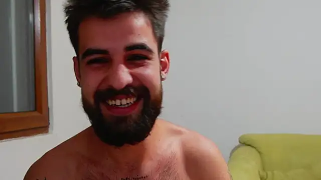 Show de HairyRobxxx na webcam