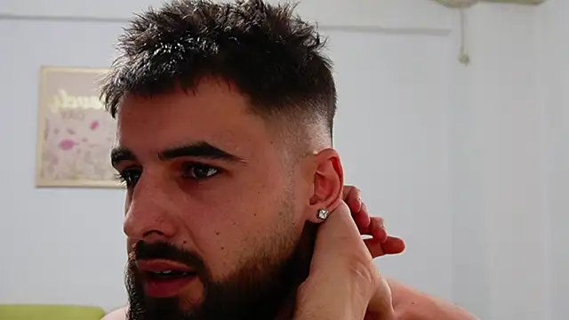 Show de webcam de HairyRobxxx