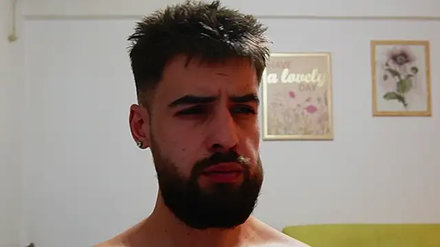 HairyRobxxxのウェブカメラショー