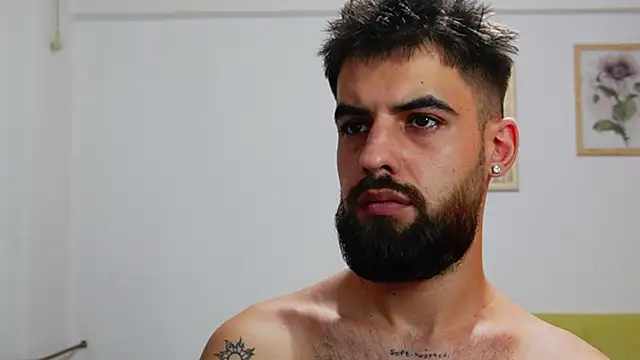 HairyRobxxx 网络视讯表演