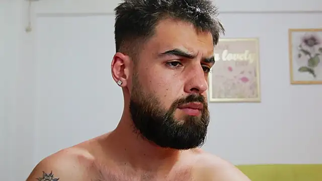 HairyRobxxx Webcam show