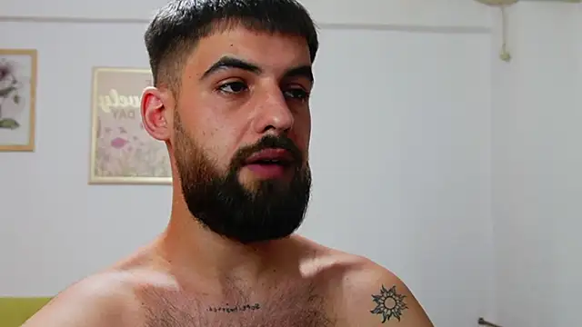 HairyRobxxx Webcam show