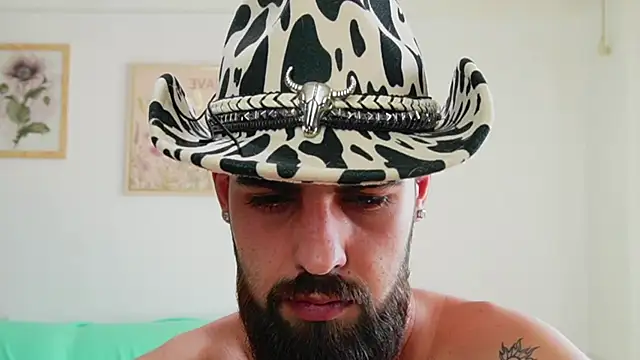 HairyRobxxx Webcam show