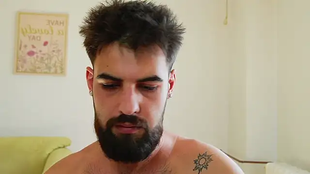 HairyRobxxx Webcam show