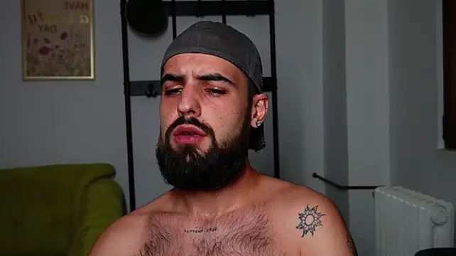 Živý XXX chat HairyRobxxx