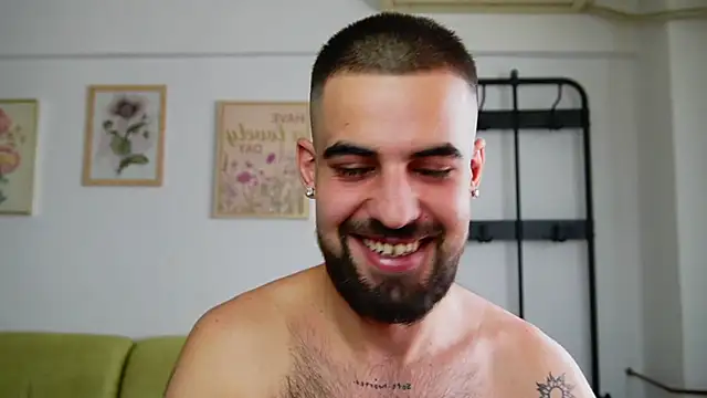 Вебкам-шоу HairyRobxxx
