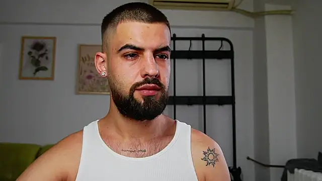 HairyRobxxxのウェブカメラショー