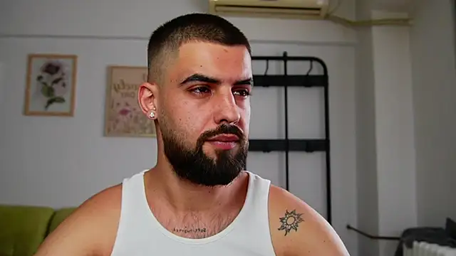Show de webcam de HairyRobxxx
