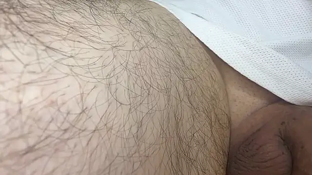Show modela Archie8338 na web-kameri