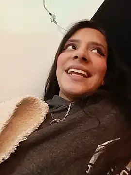 Chat +18 de Misha_Lover ao vivo