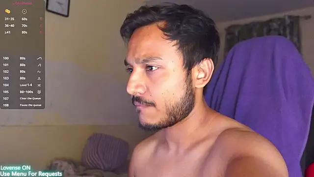 Show modela fuckkboy101 na web-kameri